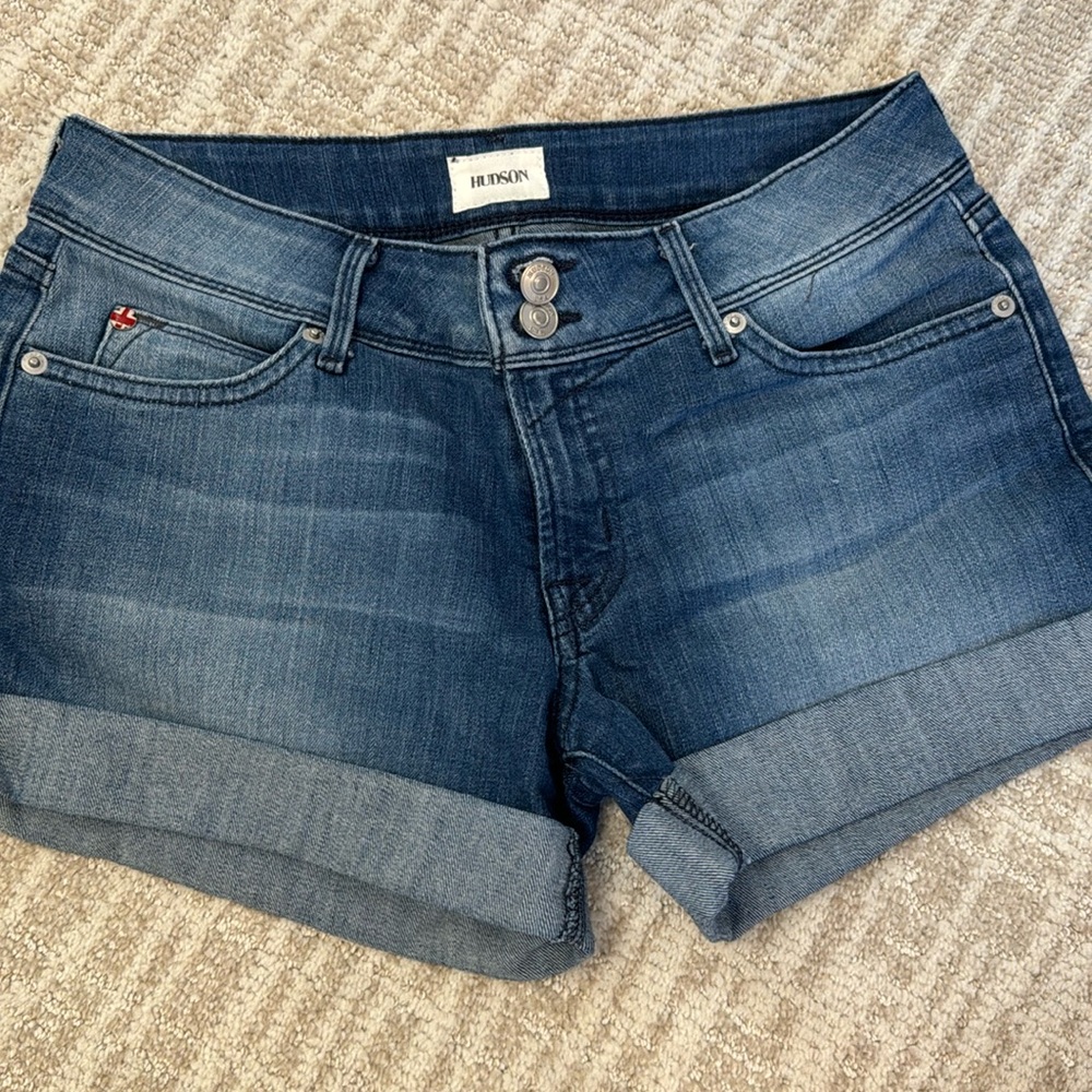 Hudson denim shorts - women’s size 27
